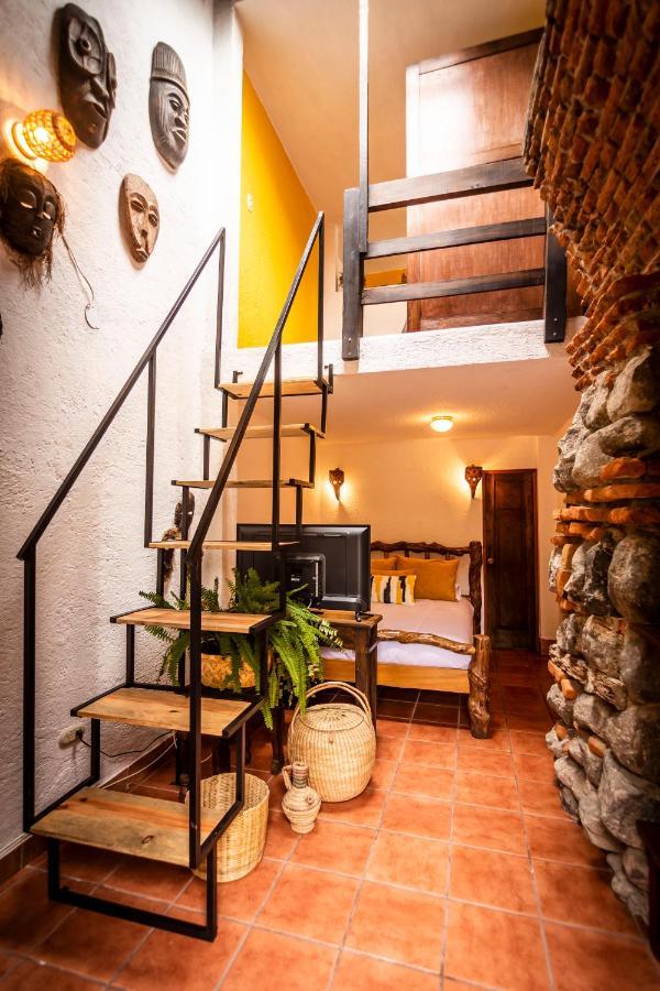 Hotel La Villa Serena Antigua Екстериор снимка